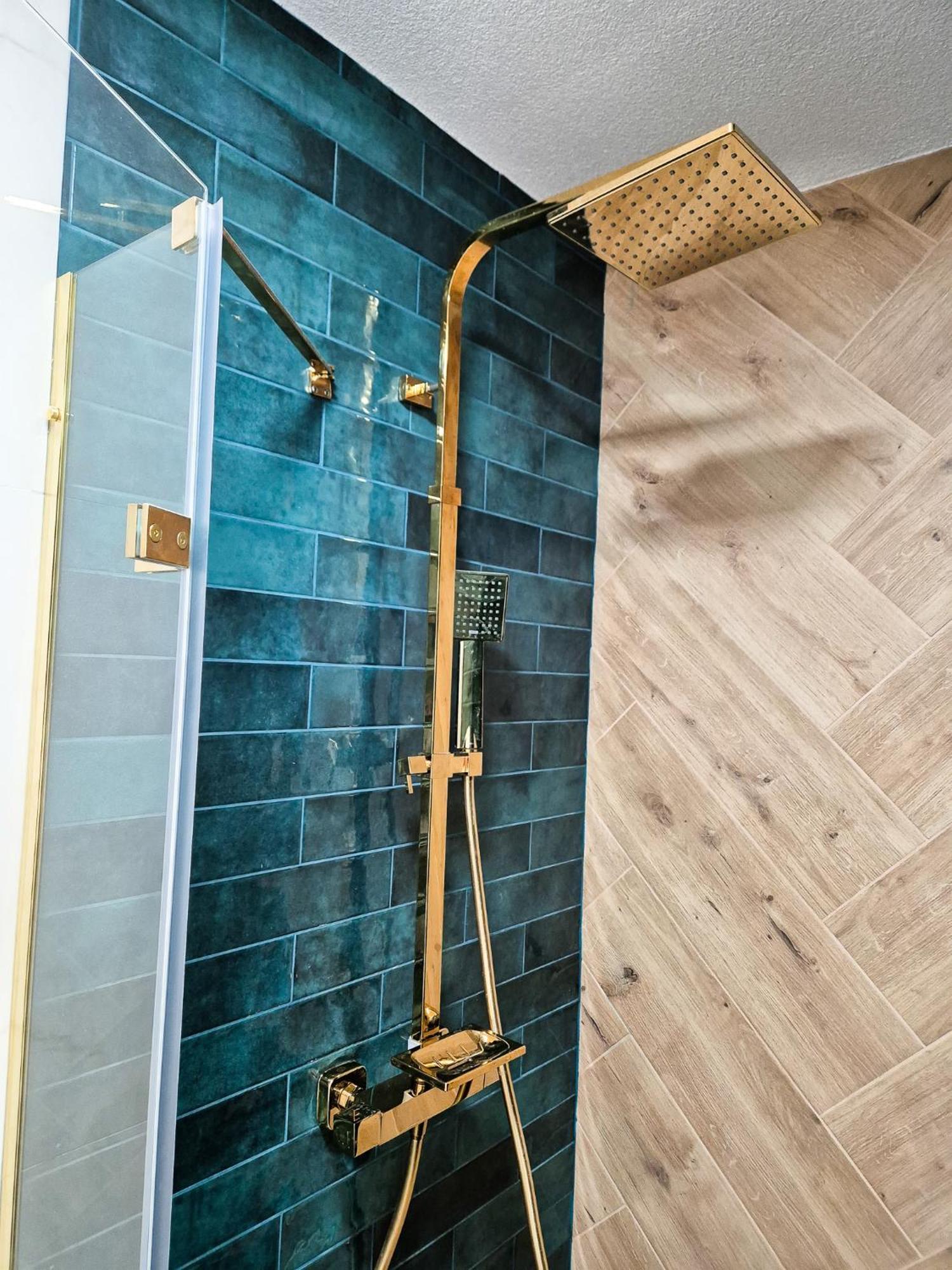 Apartman Lesa برزنو المظهر الخارجي الصورة