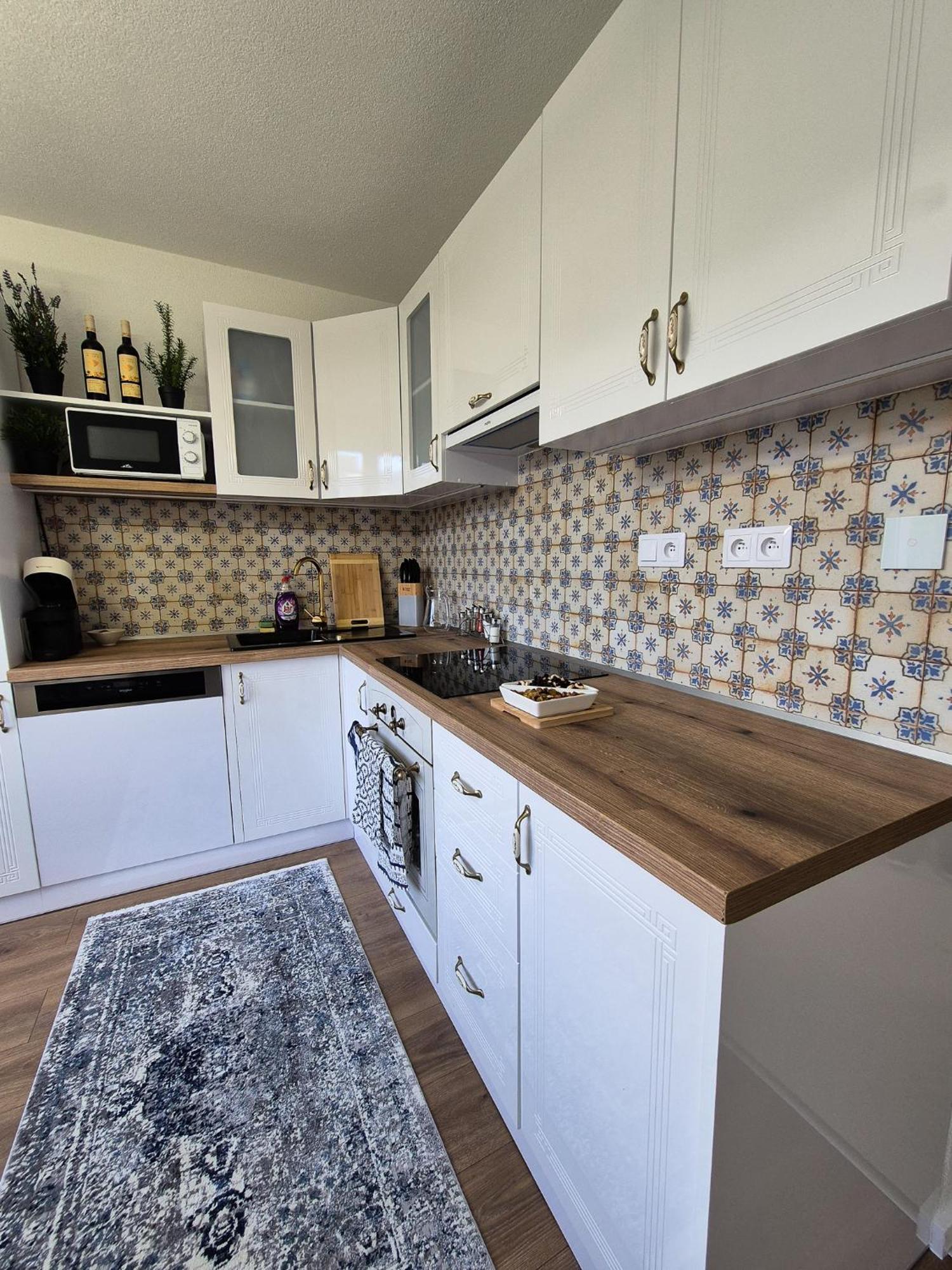 Apartman Lesa برزنو المظهر الخارجي الصورة